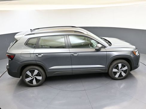 Used 2025 Volkswagen Taos S AWD/4WD image 47