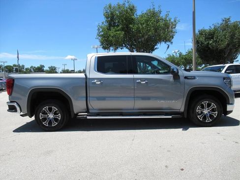 Used 2024 GMC Sierra 1500 SLT RWD image 2