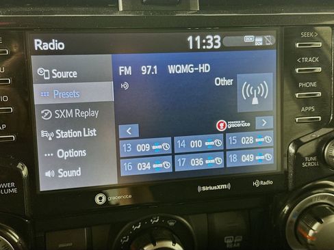 Used 2022 Toyota 4Runner TRD Off-Road image 17