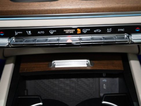 New 2026 Mercedes-Benz GLE 450 4MATIC image 31