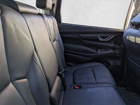 Used 2023 Subaru Ascent Limited image 21
