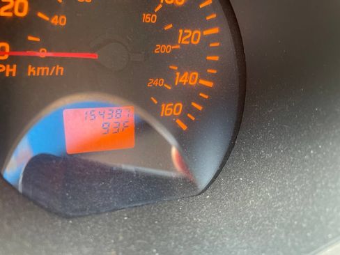 Used 2003 Nissan Altima 3.5 SE FWD image 9