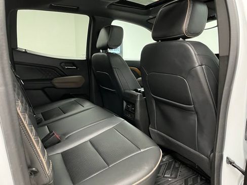 Used 2023 GMC Canyon Denali AWD/4WD image 52