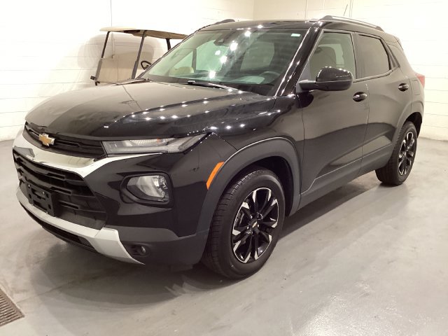 Used 2022 Chevrolet TrailBlazer LT FWD image 3