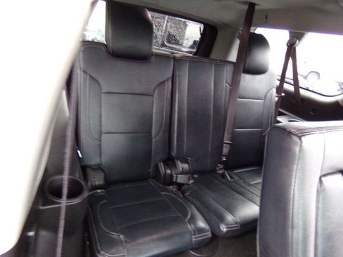 Used 2016 GMC Yukon XL SLE AWD/4WD image 19