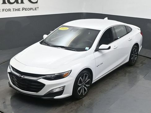 Used 2023 Chevrolet Malibu RS image 43
