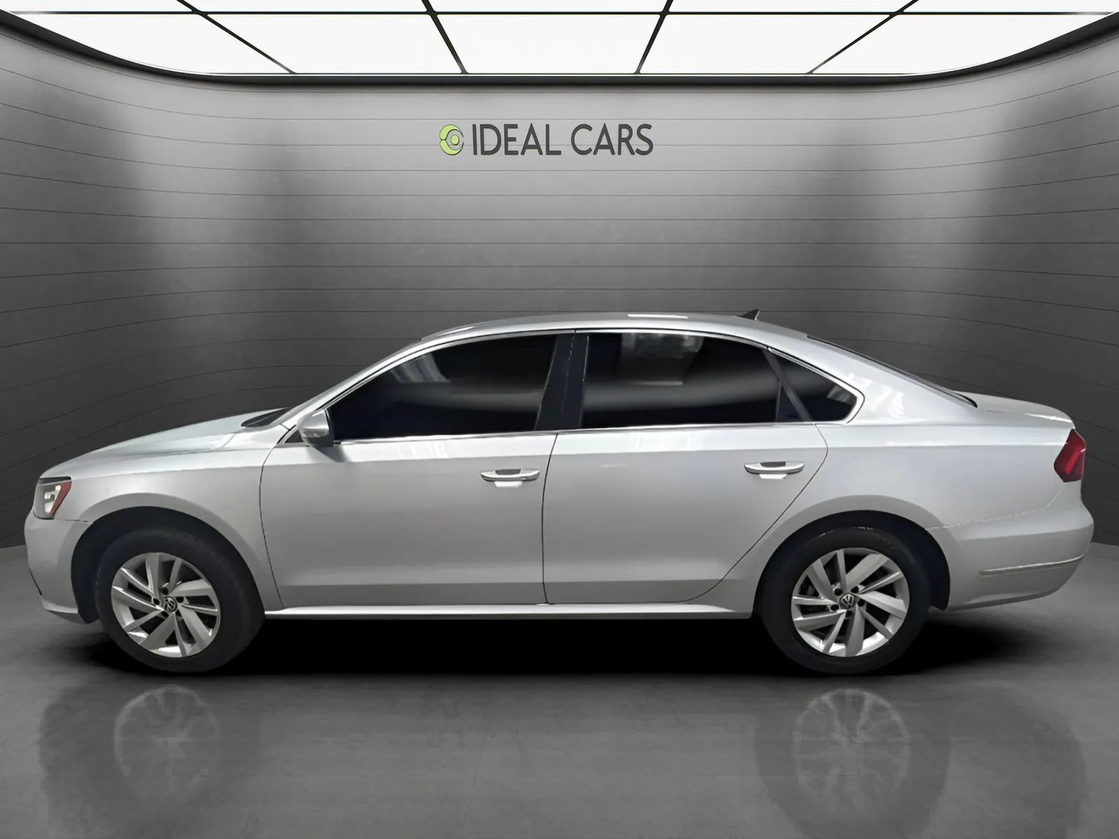 Used 2018 Volkswagen Passat 2.0T SE FWD image 8