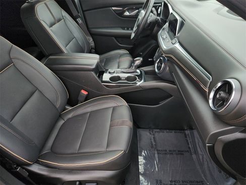 Used 2022 Chevrolet Blazer Premier w/ Enhanced Convenience Package image 16