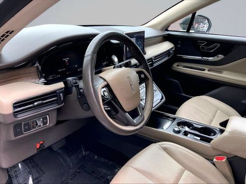 Used 2022 Lincoln Corsair Reserve w/ Luxury Package AWD/4WD image 23