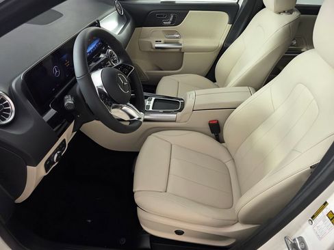 New 2026 Mercedes-Benz GLA 250 4MATIC image 6