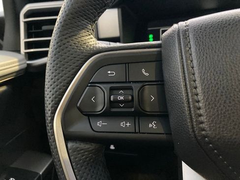 Used 2025 Toyota Tundra Limited image 13