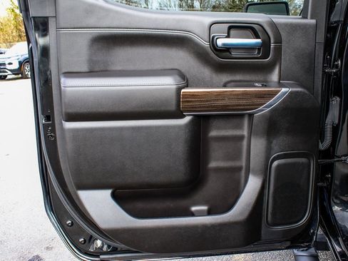 Used 2022 Chevrolet Silverado 1500 LT Trail Boss w/ LT Trail Boss Premium Package image 11