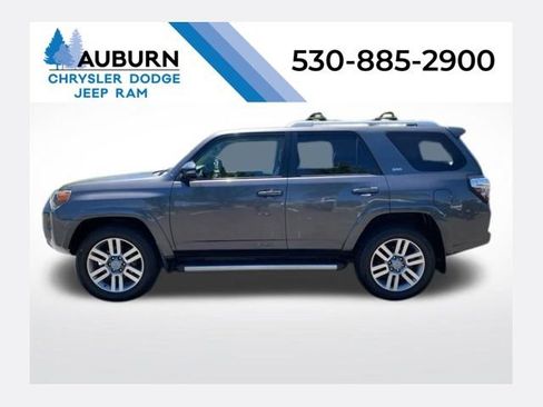 Used 2018 Toyota 4Runner SR5 Premium AWD/4WD image 1