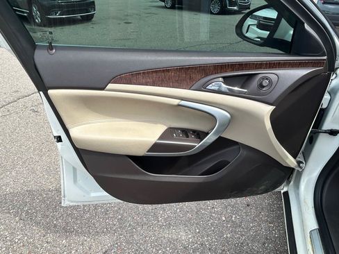 Used 2013 Buick Regal Premium FWD image 14