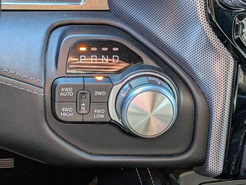 Used 2019 RAM 1500 Limited image 28