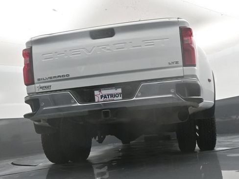Used 2025 Chevrolet Silverado 3500 LTZ w/ LTZ Plus Package AWD/4WD image 42