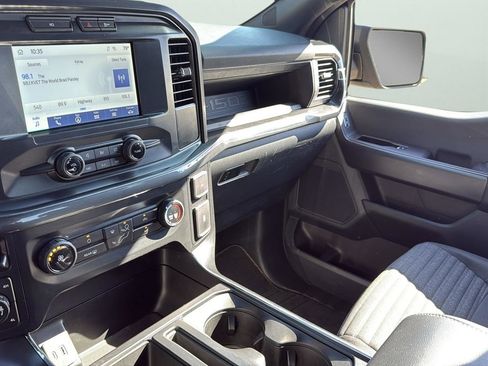 Certified 2022 Ford F150 XL w/ STX Appearance Package image 19