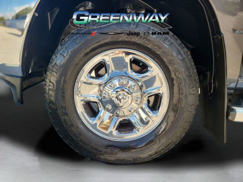 Used 2022 RAM 2500 Tradesman image 32