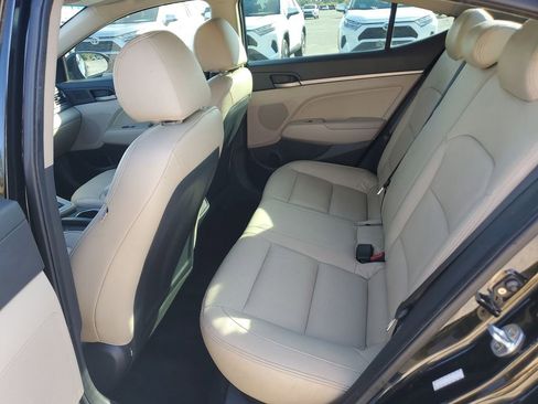 Used 2017 Hyundai Elantra Value Edition image 23