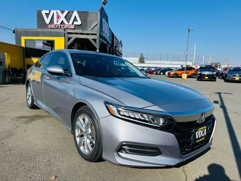 Used 2019 Honda Accord LX image 3