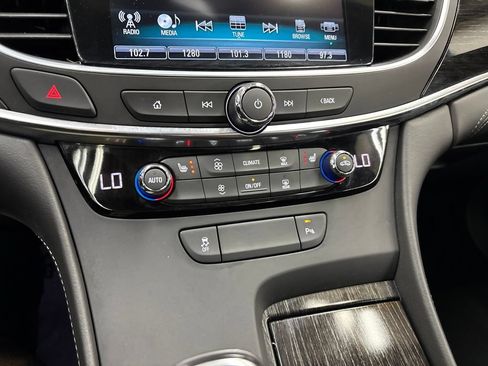 Used 2018 Buick LaCrosse Essence w/ Sun and Shade Package FWD image 27