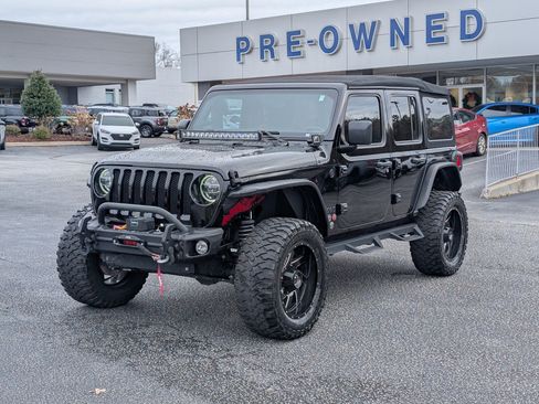 Used 2021 Jeep Wrangler Unlimited Sport image 2