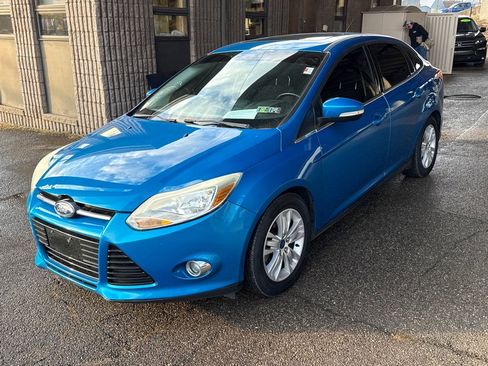 Used 2012 Ford Focus SEL image 2