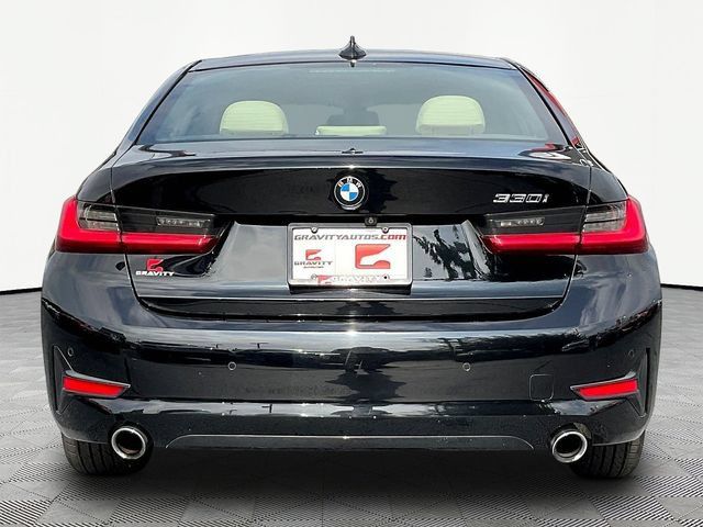 Used 2021 BMW 330i Sedan w/ Driving Assistance Package RWD image 6