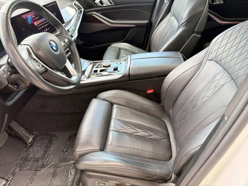 Used 2025 BMW X5 xDrive50e AWD/4WD image 5
