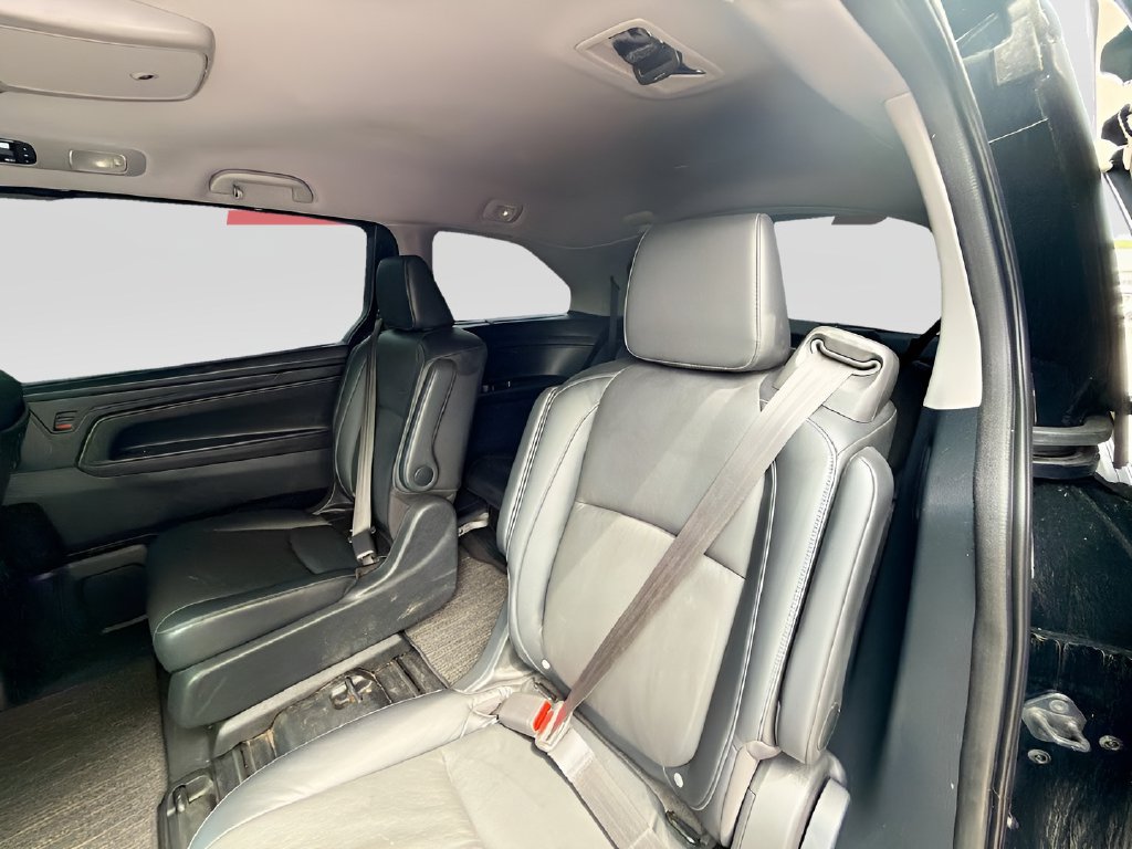 Used 2023 Honda Odyssey Touring image 25