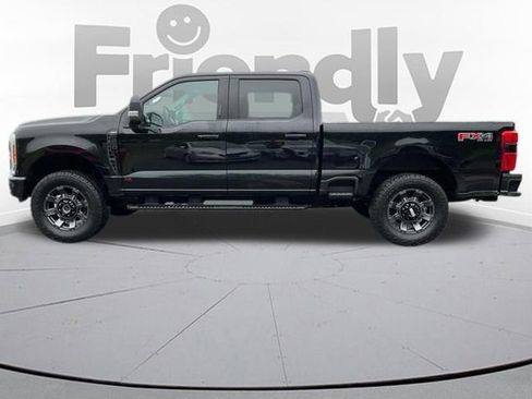 Used 2023 Ford F250 Lariat w/ Lariat Ultimate Package AWD/4WD image 4