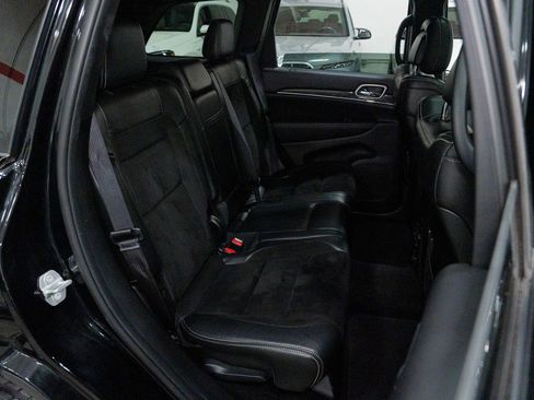 Used 2018 Jeep Grand Cherokee SRT w/ Trailer Tow Group IV image 26