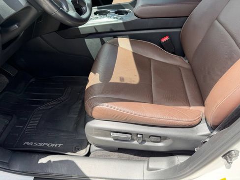 Used 2024 Honda Passport EX-L image 26