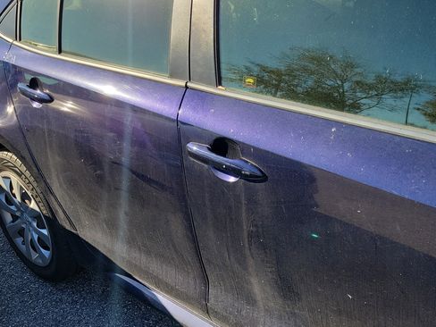 Used 2020 Toyota Corolla LE image 10