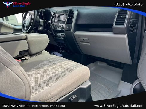Used 2017 Ford F150 XLT w/ XTR Package AWD/4WD image 7