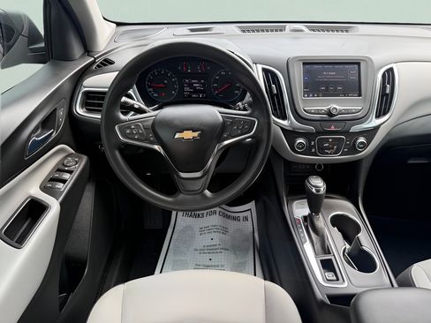 Used 2020 Chevrolet Equinox LS w/ LPO, Cargo Package FWD image 22