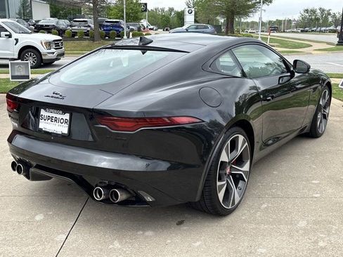 Used 2022 Jaguar F-TYPE Coupe RWD image 3