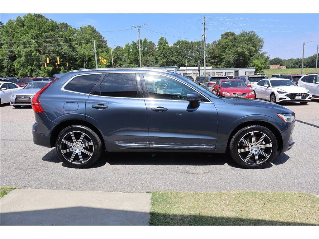 Used 2021 Volvo XC60 T5 Inscription w/ Protection Package Premier AWD/4WD image 10