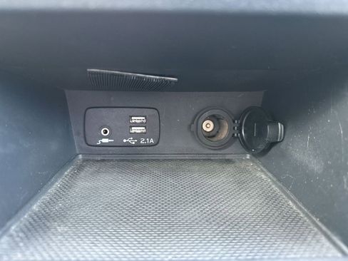 Used 2021 Subaru Crosstrek Hybrid w/ Moonroof Package w/Navigation image 33