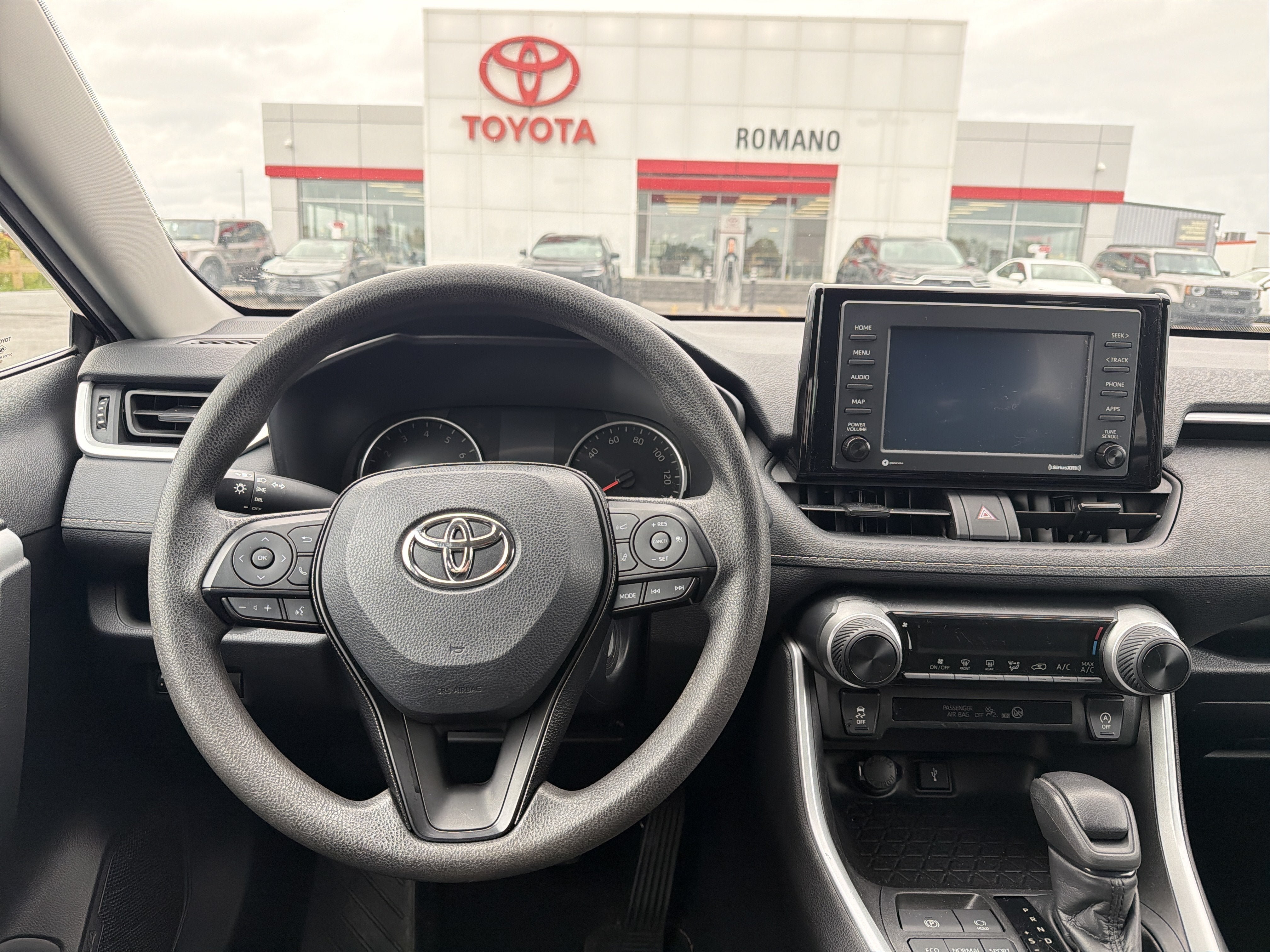 Certified 2021 Toyota RAV4 LE AWD/4WD image 12