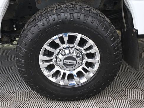 Used 2022 Ford F250 XLT w/ XLT Premium Package AWD/4WD image 20