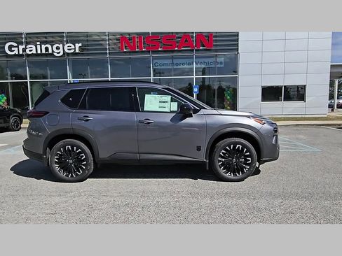 New 2026 Nissan Rogue SV FWD image 36