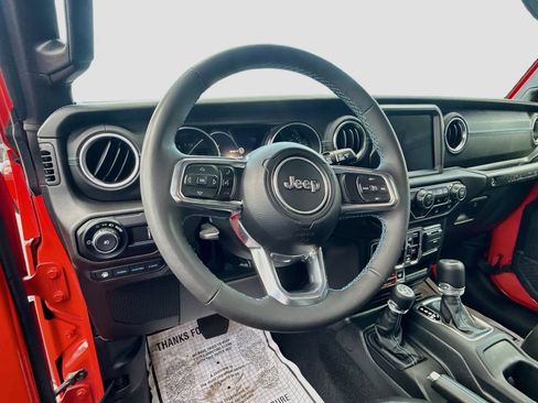 Used 2023 Jeep Wrangler Unlimited Rubicon 4xe w/ Cold Weather Group AWD/4WD image 12