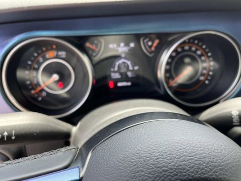 Used 2020 Jeep Wrangler Unlimited Sport AWD/4WD image 33