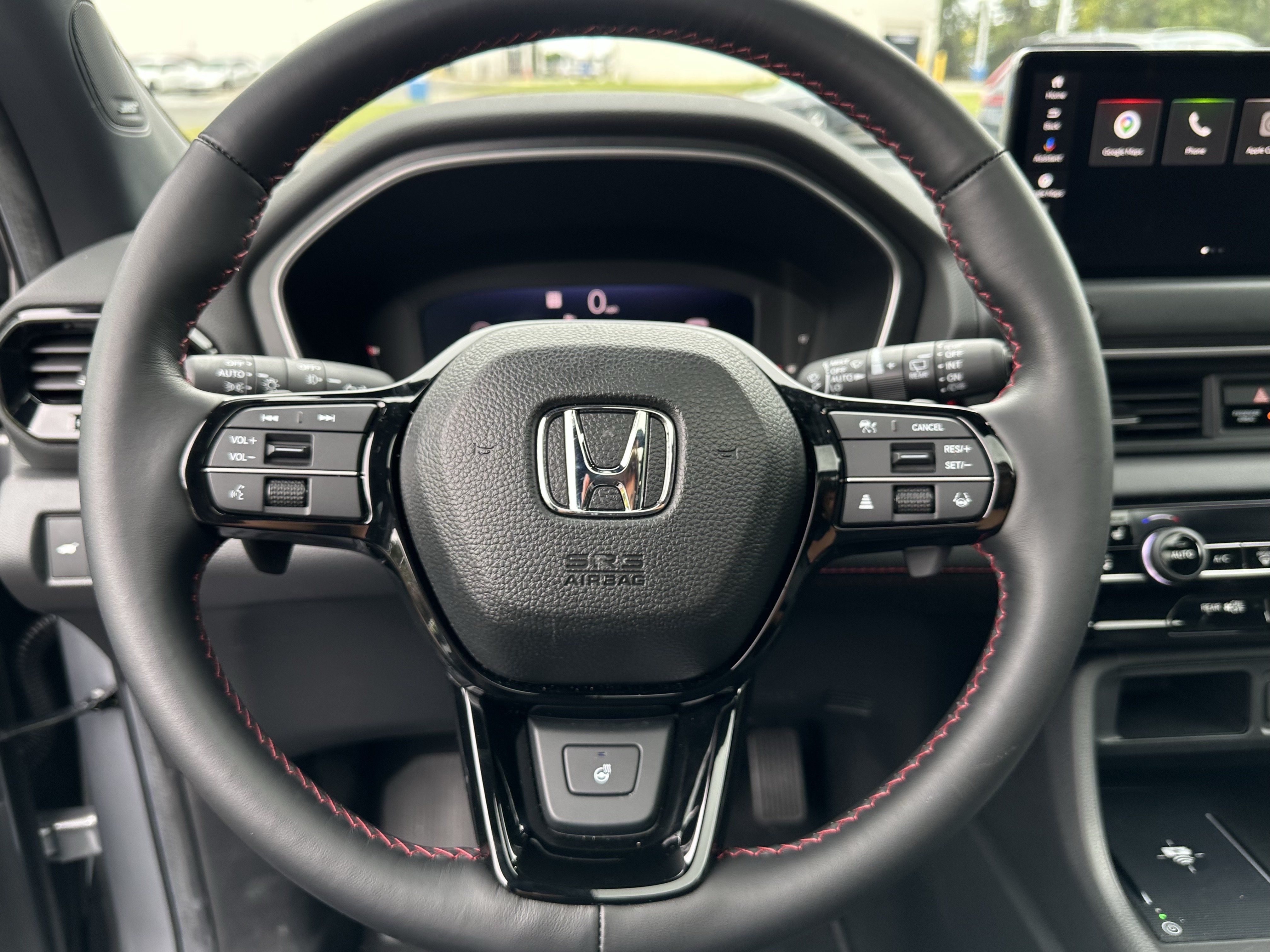 Used 2026 Honda Pilot Black Edition image 6