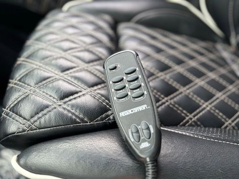 Used 2019 Mercedes-Benz Sprinter 170 w/ Driver Convenience Package image 51