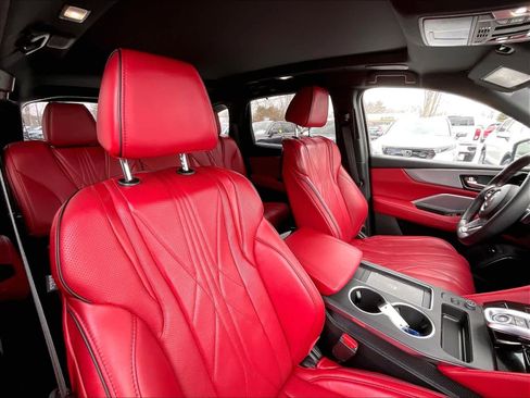 Used 2025 Acura MDX A-Spec AWD/4WD image 17