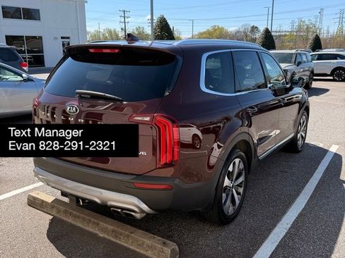 Used 2020 Kia Telluride EX w/ EX Premium Package image 4