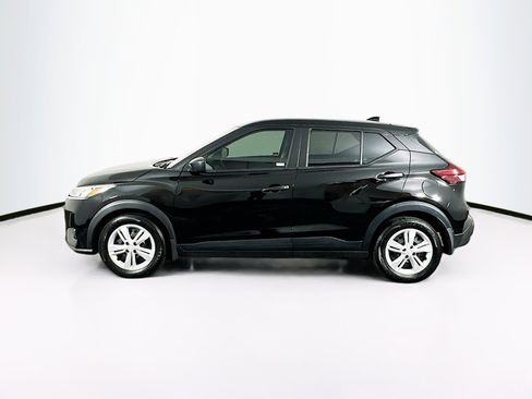 Used 2024 Nissan Kicks S image 4