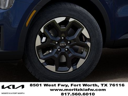 New 2026 Kia Sorento S FWD image 9
